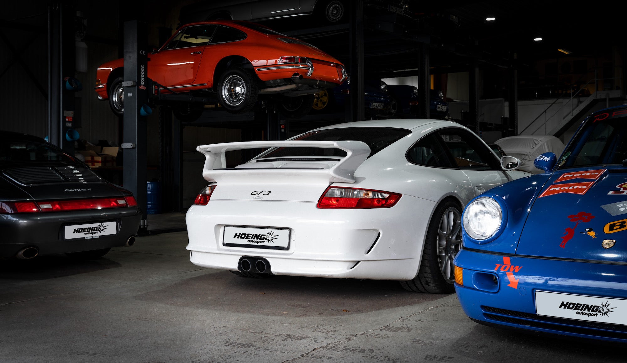 Porsche GT3 in der Hoeing Porsche Werkstatt